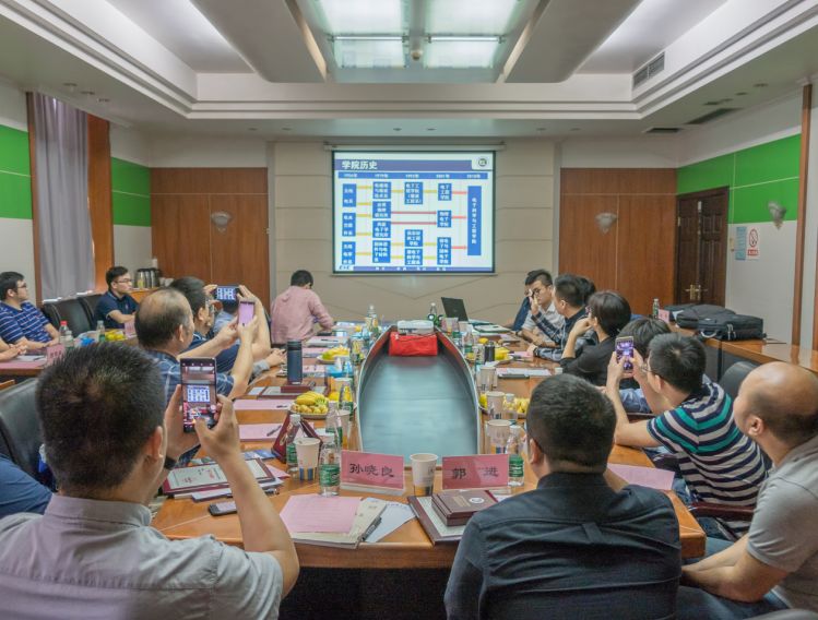 15微信图片_20181017100358.jpg 15微信图片_20181017100358.jpg