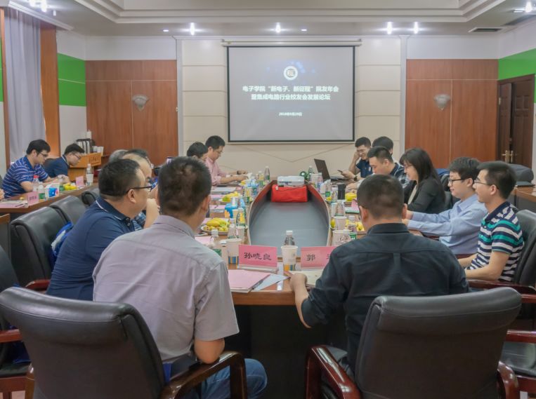 11微信图片_20181017100335.jpg 11微信图片_20181017100335.jpg