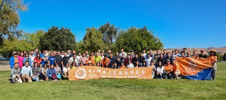 11微信图片_20181026142833.jpg 11微信图片_20181026142833.jpg