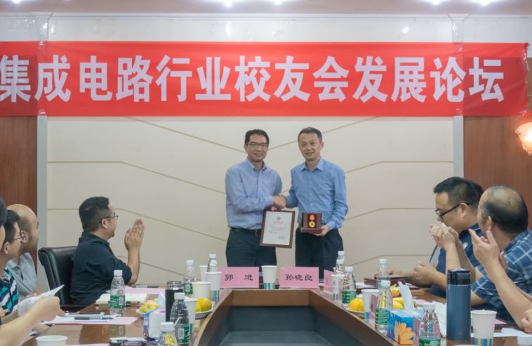14微信图片_20181017100354.jpg 14微信图片_20181017100354.jpg